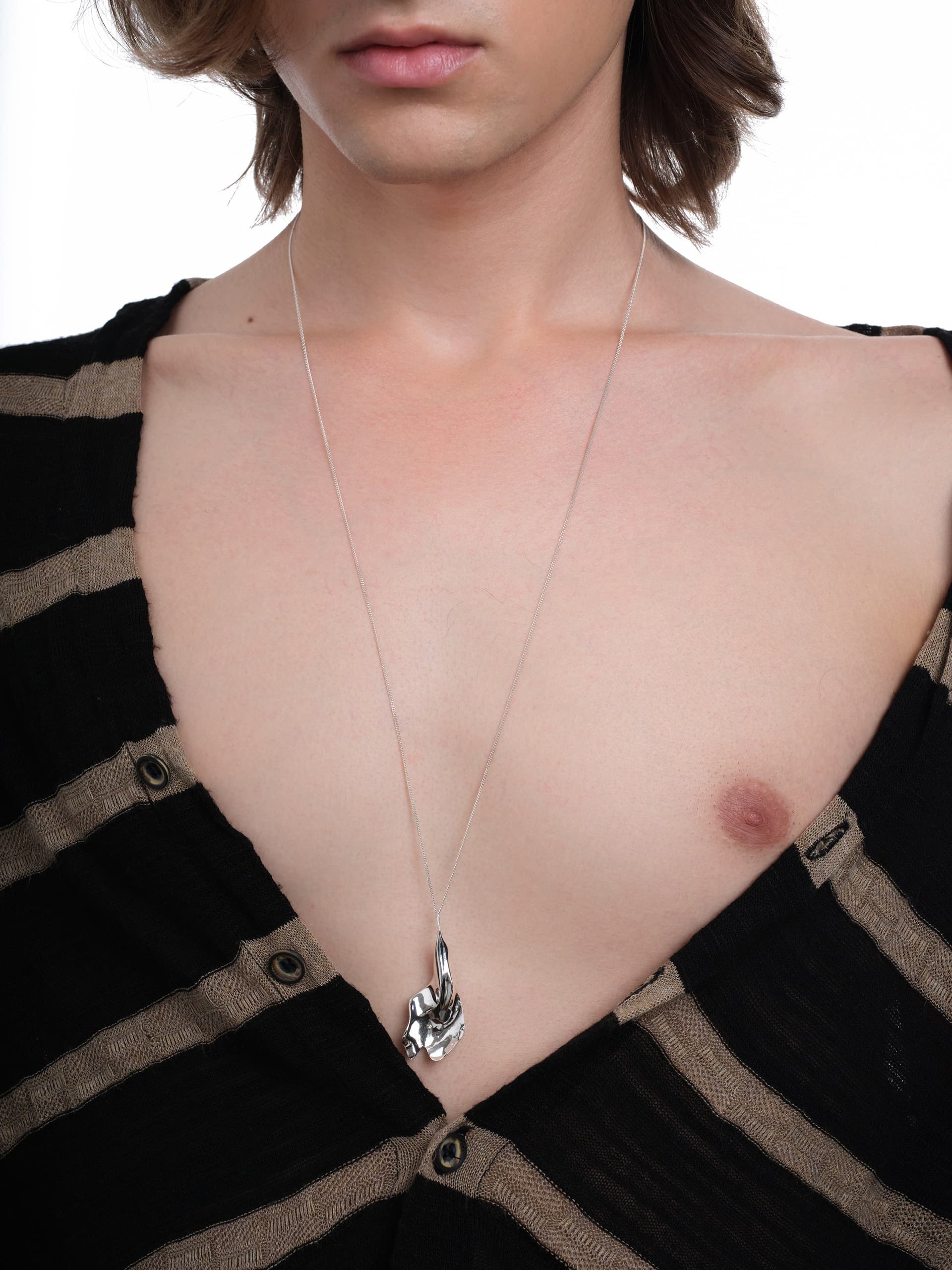Petal M Pendant - HROA-00131-1